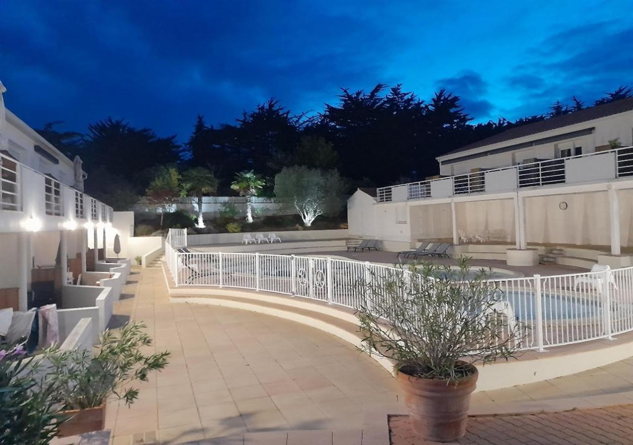 Resid'Azur Appartement T2-Pmr- Piscine Privee 圣让-德蒙 外观 照片